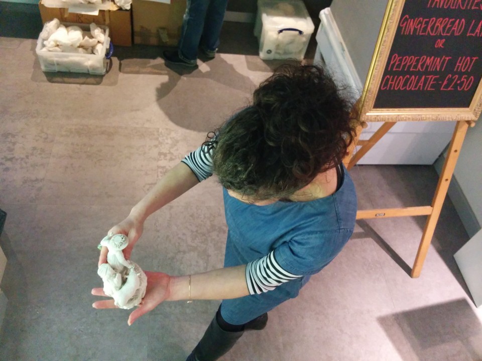 Final touches #DMCeramics
